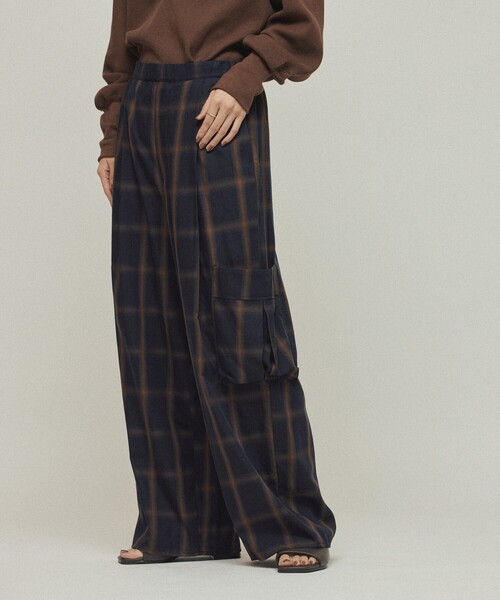 Firsthand（ファーストハンド）の「Firsthand/ファーストハンド オンブレーチェック イージーパンツ / パッチポケット ワイドイージーパンツ（その他パンツ・レディース・オフホワイト/ブラック・S/M）」の22枚目の写真