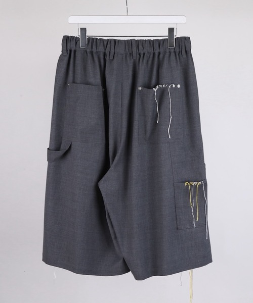 DISCOVERED（ディスカバード）の「DISCOVERED SUMMER WOOL LOOPING WIDE SHORTS（その他パンツ・メンズ・ブラック/グレー・1/3）」の4枚目の写真