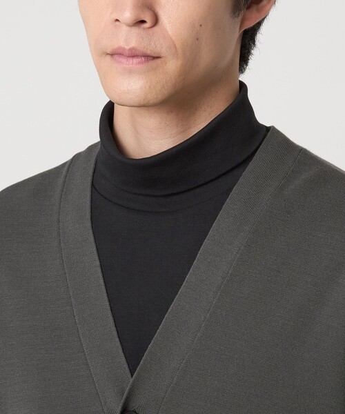green label relaxing（グリーンレーベルリラクシング）の「ポリエステル ウール ミラノリブ Vネック カーディガン（カーディガン/ボレロ・メンズ・グレー/ダークグリーン/ブラック・S/M/L/XL）」の11枚目の写真