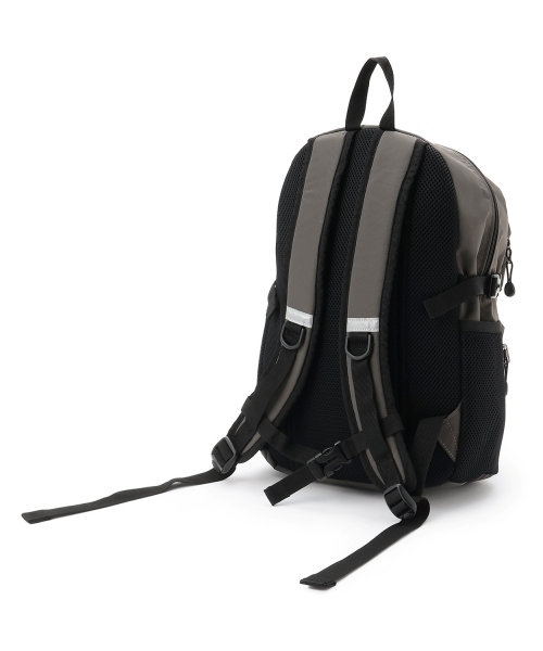 XLARGE KIDS(エクストララージキッズ)の「ダブルポケットOGバックパック(バックパック/リュック・キッズ・ネイビー/ブラック/グレー・F)」の4枚目の写真