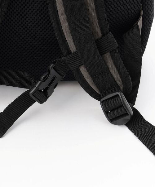 XLARGE KIDS(エクストララージキッズ)の「ダブルポケットOGバックパック(バックパック/リュック・キッズ・ネイビー/ブラック/グレー・F)」の7枚目の写真