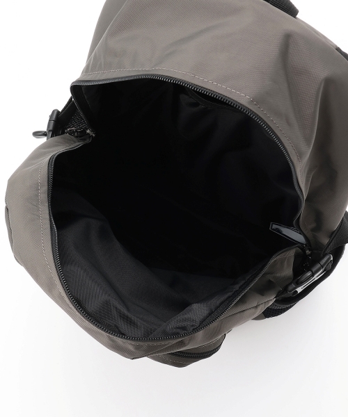 XLARGE KIDS(エクストララージキッズ)の「ダブルポケットOGバックパック(バックパック/リュック・キッズ・ネイビー/ブラック/グレー・F)」の10枚目の写真