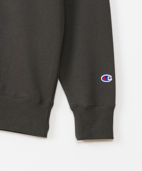Champion(チャンピオン)の「Champion Crew Neck Sweatshirt(スウェット・メンズ・ブラック/ダークグリーン/グレー/オフホワイト/ネイビー・XL/L/M)」の19枚目の写真