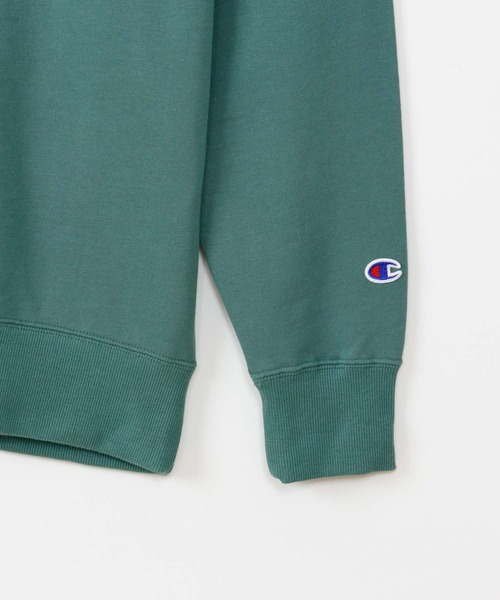 Champion(チャンピオン)の「Champion Crew Neck Sweatshirt(スウェット・メンズ・ブラック/ダークグリーン/グレー/オフホワイト/ネイビー・XL/L/M)」の11枚目の写真