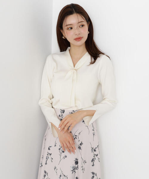 PROPORTION BODY DRESSING(プロポーションボディドレッシング)の「パールリングボウタイニット / 1215270912(ニット/セーター・レディース・ホワイト系その他/ボルドー/ダークグレー/グレー・SMALL/MEDIUM)」の2枚目の写真