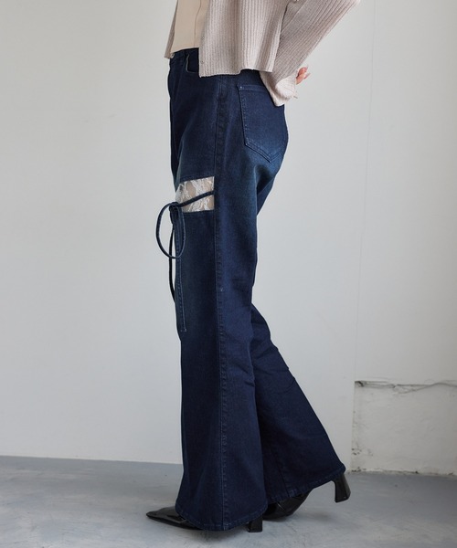 one after another NICE CLAUP（ワンアフターアナザーナイスクラップ）の「サイドカットレースデニムパンツ（デニムパンツ・レディース・ブルー/ライトブルー/ダークネイビー・SMALL/MEDIUM）」の5枚目の写真
