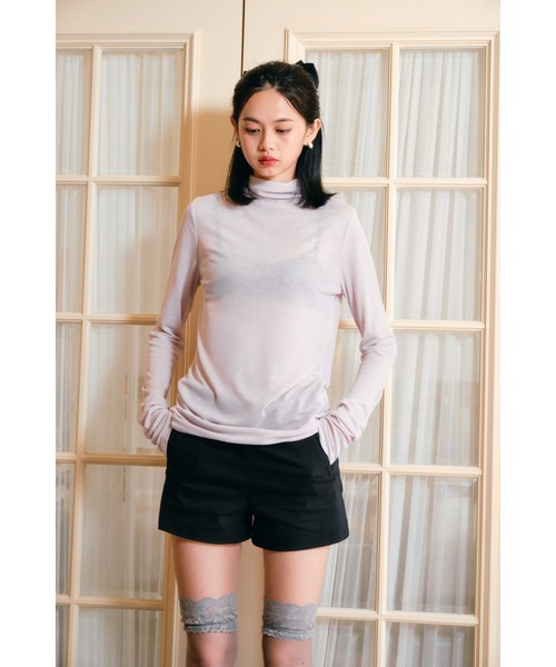 Smyeon(スミョン)の「Loose sleeve highnek t-shirt/ルーズスリーブハイネックカットソー(Tシャツ/カットソー・レディース・イエロー/パープル/ホワイト/ブラック/グレー・FREE)」の9枚目の写真