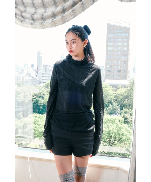 Smyeon(スミョン)の「Loose sleeve highnek t-shirt/ルーズスリーブハイネックカットソー(Tシャツ/カットソー・レディース・イエロー/パープル/ホワイト/ブラック/グレー・FREE)」の22枚目の写真