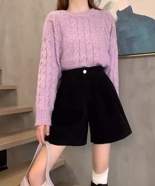 cammie(キャミー)の「タックフレアショートパンツ(その他パンツ・レディース・アイボリー/ブラック・MEDIUM/LARGE)」の11枚目の写真