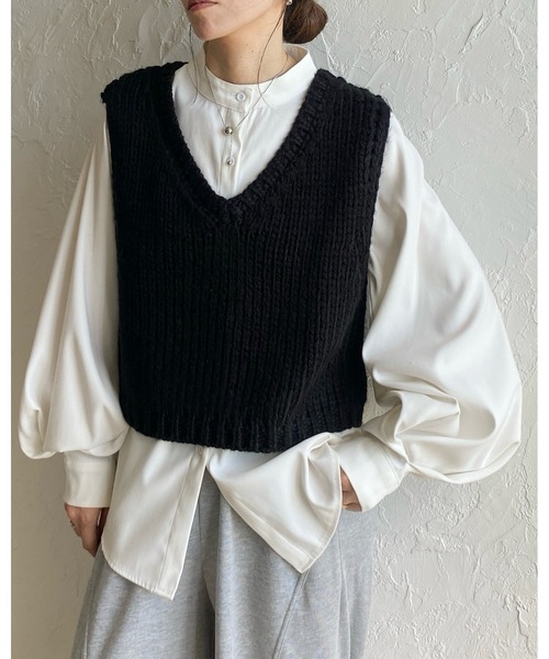 ローゲージコットンVネックニットベスト HEUGN（ユーゲン）Knit Vest ローゲージコットンVネックニットベスト