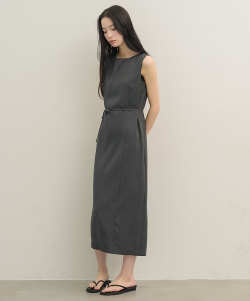 NEUNA(ヌナ)の「オリジナル4wayワンピース(ワンピース・レディース・アイボリー/チャコールグレー・SMALL/MEDIUM)」の22枚目の写真