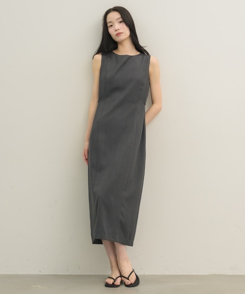 NEUNA(ヌナ)の「オリジナル4wayワンピース(ワンピース・レディース・アイボリー/チャコールグレー・SMALL/MEDIUM)」の12枚目の写真