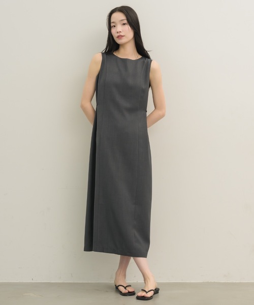 NEUNA(ヌナ)の「オリジナル4wayワンピース(ワンピース・レディース・アイボリー/チャコールグレー・SMALL/MEDIUM)」の17枚目の写真