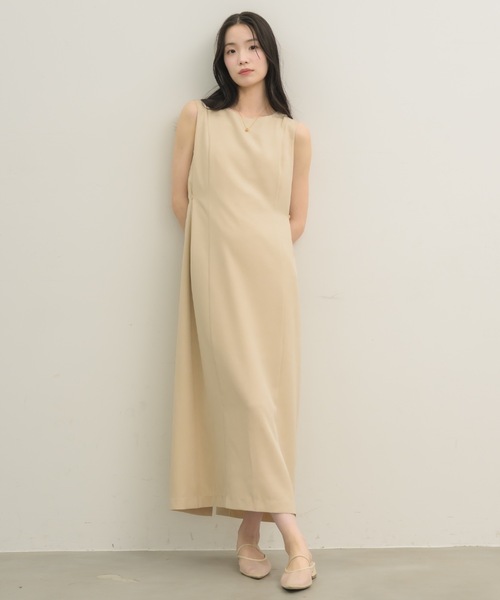 NEUNA(ヌナ)の「オリジナル4wayワンピース(ワンピース・レディース・アイボリー/チャコールグレー・SMALL/MEDIUM)」の13枚目の写真