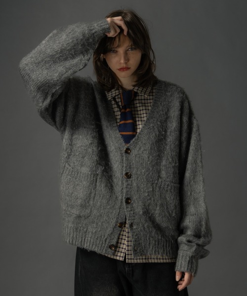 CIVVY.(シヴィ―)の「Shaggy Knit Cropped Cardigan - シャギーニットクロップドカーディガン -(カーディガン/ボレロ・メンズ・グリーン/チャコールグレー・LARGE/MEDIUM)」の11枚目の写真