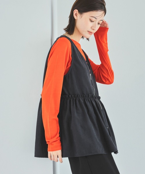 LAKOLE（ラコレ）の「フィブリルZIPベスト / 591247（ベスト・レディース・ブラック/グレイッシュベージュ/グレー/マスタード・FREE）」の10枚目の写真