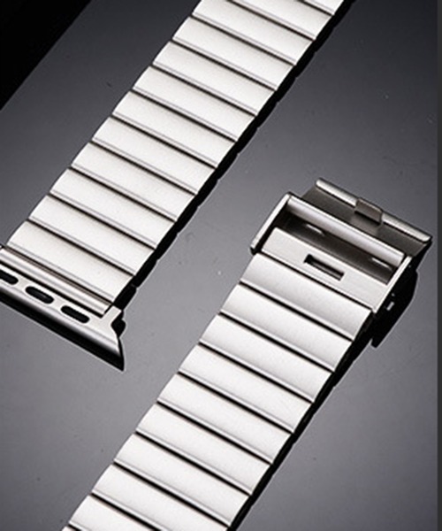 MAISON SELECT(メゾンセレクト)の「8B4 Apple Watch用 メタルベルト(デジタル腕時計・メンズ・ゴールド/ピンクゴールド/シルバー・38-41mm/42-45mm)」の4枚目の写真
