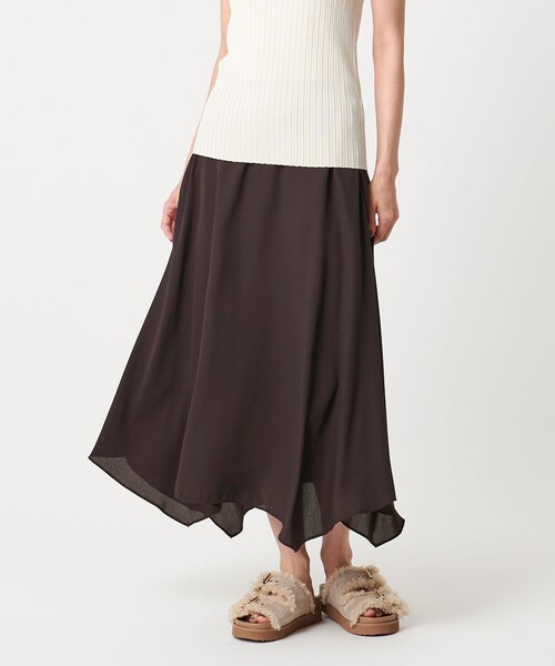 UNITED ARROWS（ユナイテッドアローズ）の「イレギュラー ヘム フレア スカート（スカート・レディース・オリーブ/ブラック/ダークブラウン・38/36）」の19枚目の写真