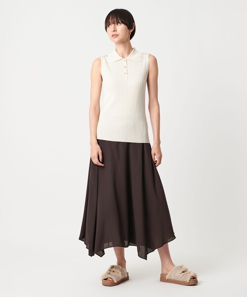 UNITED ARROWS（ユナイテッドアローズ）の「イレギュラー ヘム フレア スカート（スカート・レディース・オリーブ/ブラック/ダークブラウン・38/36）」の21枚目の写真