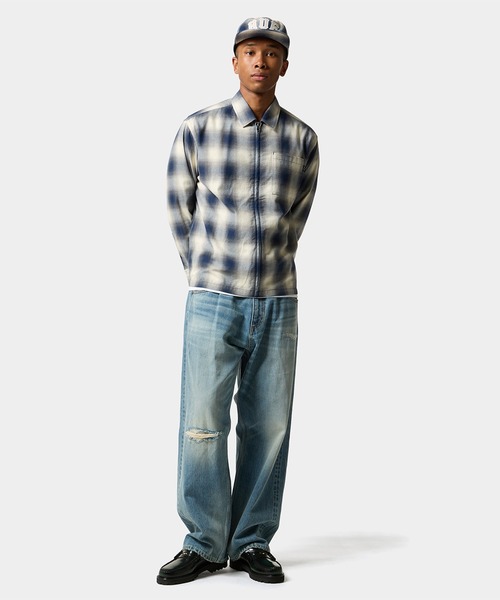 HUF(ハフ)の「OMBRE ZIP LS SHIRT(シャツ/ブラウス・メンズ・ブラック/ネイビー・XXL/XL/L/M/S)」の8枚目の写真