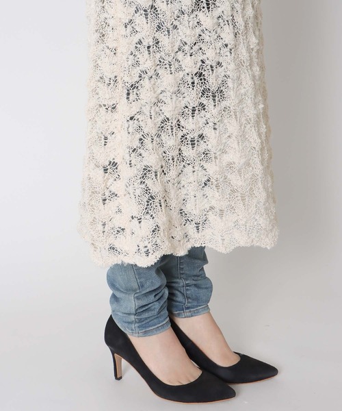 Three Four Time（ｽﾘｰﾌｫｰﾀｲﾑ）の「透かし編みノースリーブワンピース（ワンピース・レディース・オフホワイト・FREE）」の7枚目の写真