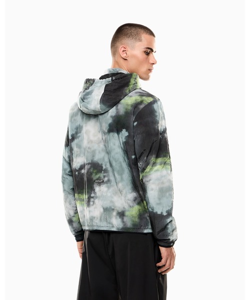 EMPORIO ARMANI EA7(エンポリオアルマーニイーエーセブン)の「<オンライン限定>【エンポリオ アルマーニ EA7】Dynamic Athlete フード付きジャケット VENTUS7テクニカルファブリック(ナイロンジャケット・メンズ・ブラック系その他・LARGE/MEDIUM/SMALL/X-LARGE/X-SMALL)」の3枚目の写真