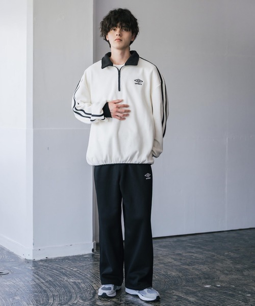 セール】UMBRO 別注コラボオーバーサイズワンポイントロゴ刺繍サイド