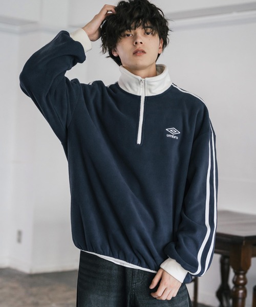 UMBRO(アンブロ)の「UMBRO 別注コラボオーバーサイズワンポイントロゴ刺繍サイドラインハーフジップフリース(スウェット・メンズ・ネイビー/オフホワイト/ブラック・M/L/XL)」の12枚目の写真