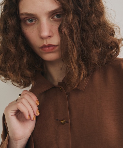 Unitage（ユニテージ）の「キューピットシャツ（シャツ/ブラウス・レディース・ブラウン/ピンク/アイボリー・FREE）」の5枚目の写真