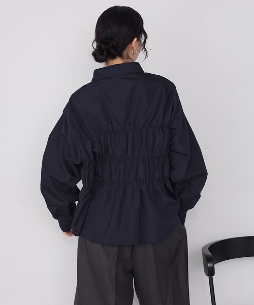 forksy.(フォルクシー)の「【forksy.】シャーリングビスチェ風デザイン長袖シャツ(シャツ/ブラウス・レディース・ネイビー/ピンク/ブラウン系・FREE)」の13枚目の写真