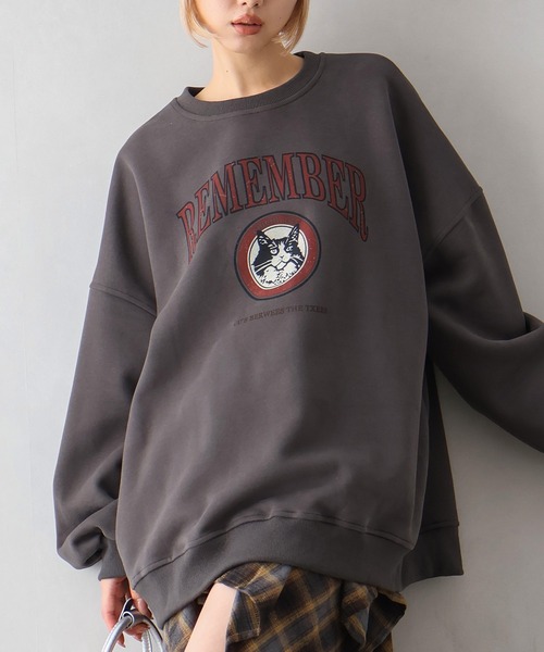 SpRay(スプレイ)の「ネコカレッジスウェット(スウェット・レディース・オートミール/グレー/チャコールグレー/ブラック・FREE)」の5枚目の写真