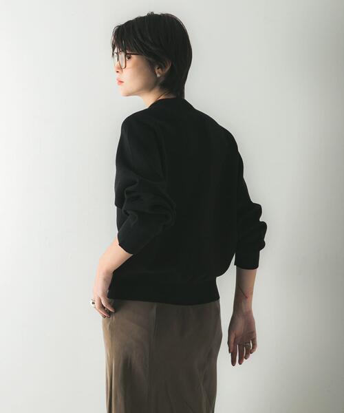 URBAN RESEARCH（アーバンリサーチ）の「コットンカシミヤスウェットニット（ニット/セーター・レディース・ブラック/オフホワイト/グレー・FREE）」の6枚目の写真