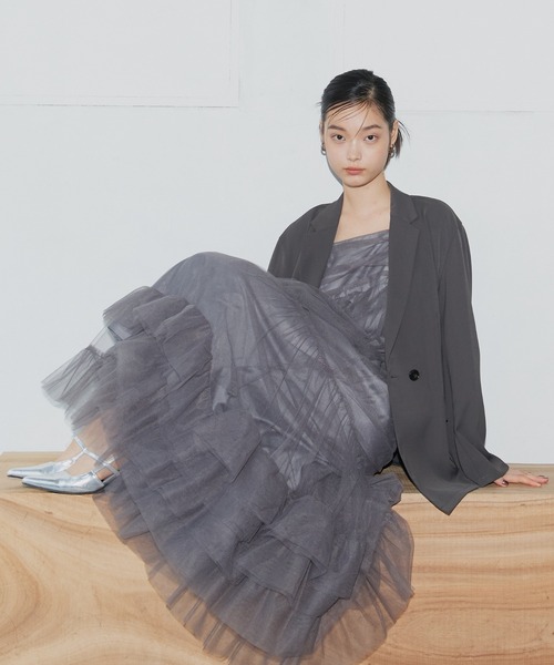 ANDRESD(アンドレスド)の「【2点セットアイテム】ボリュームチュールジャケットセットドレス / volume tulle jacket set dress(ドレス・レディース・ブラック/チャコール/ベージュ・S/M/L)」の5枚目の写真