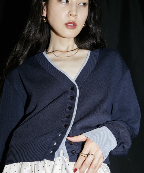 VION(ヴィオン)の「レイヤードニットカーディガン / Layered Knit Cardigan(カーディガン/ボレロ・レディース・ブラウン/ネイビー/ブラック・FREE)」の4枚目の写真
