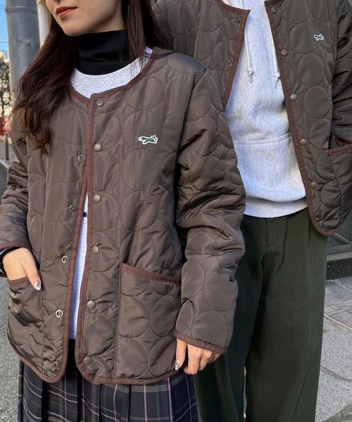 PENNEYS（ぺニーズ）の「裏ボアで暖かい！【THE FOX】ノーカラー裏ボアキルティングコート ジャケット（ダウンジャケット/コート・レディース・ブラック/ブラウン・L/M/S）」の21枚目の写真