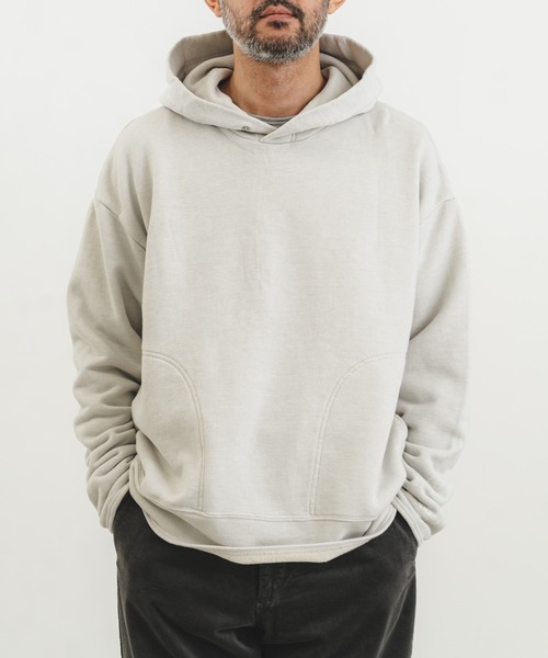 quadro(クオドロ)の「コーデュラヘビー裏毛プルパーカー(Tシャツ/カットソー・メンズ・ライトカーキ/チャコール/ベージュ/オートミール・MEDIUM/LARGE)」の3枚目の写真