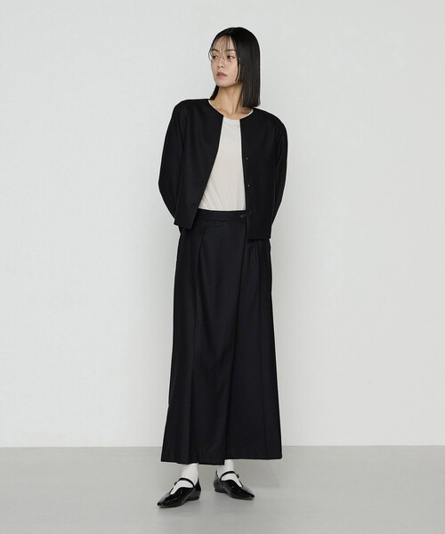 K.T KIYOKO TAKASE(キヨコタカセ)の「【セットアップ対応】ストレッチフラノ アシンメトリータックワイドパンツ(その他パンツ・レディース・トップグレー/ブラック/ベージュ系その他・9号)」の14枚目の写真