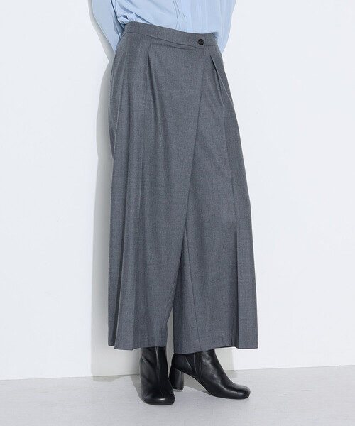K.T KIYOKO TAKASE(キヨコタカセ)の「【セットアップ対応】ストレッチフラノ アシンメトリータックワイドパンツ(その他パンツ・レディース・トップグレー/ブラック/ベージュ系その他・9号)」の12枚目の写真