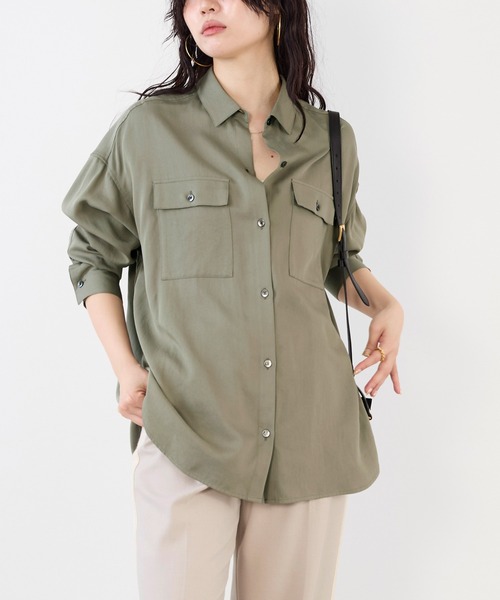 MICA&DEAL（マイカ＆ディール）の「モールスキンミリタリーシャツ（シャツ/ブラウス・レディース・ブラウン/カーキ/オフホワイト・FREE）」の3枚目の写真