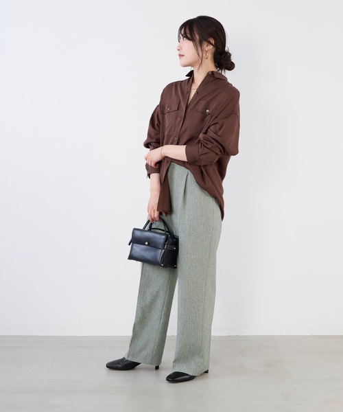 MICA&DEAL（マイカ＆ディール）の「モールスキンミリタリーシャツ（シャツ/ブラウス・レディース・ブラウン/カーキ/オフホワイト・FREE）」の17枚目の写真