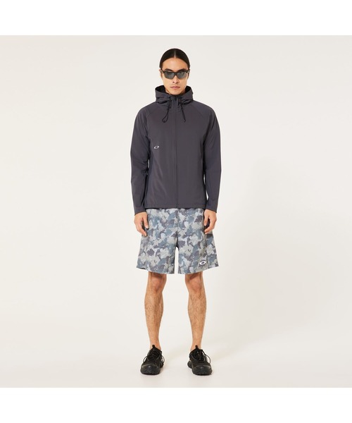 OAKLEY（オークリー）の「オークリー ENHANCE FUSION FLEX JACKET 2.0/ジャケット/アウター/吸汗速乾/接触冷感/MENS/メンズ/スポーツ・トレーニング/OAKLEY（その他アウター・メンズ・ライトグレー系/ブラック・L/S/XL/M/XS）」の11枚目の写真