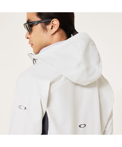 OAKLEY（オークリー）の「オークリー ENHANCE FUSION FLEX JACKET 2.0/ジャケット/アウター/吸汗速乾/接触冷感/MENS/メンズ/スポーツ・トレーニング/OAKLEY（その他アウター・メンズ・ライトグレー系/ブラック・L/S/XL/M/XS）」の15枚目の写真