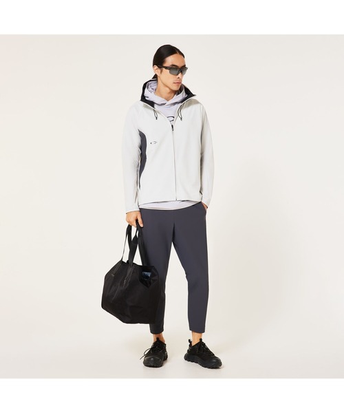 OAKLEY（オークリー）の「オークリー ENHANCE FUSION FLEX JACKET 2.0/ジャケット/アウター/吸汗速乾/接触冷感/MENS/メンズ/スポーツ・トレーニング/OAKLEY（その他アウター・メンズ・ライトグレー系/ブラック・L/S/XL/M/XS）」の19枚目の写真