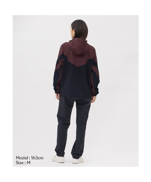 le coq sportif（ルコックスポルティフ）の「ルコックスポルティフ  ヒートナビクロスジャケット（ナイロンジャケット・レディース・ワイン/オフホワイト・M/L）」の18枚目の写真