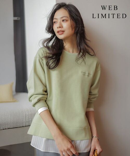 J.PRESS(ジェイプレス)の「【WEB限定】ロゴ裏毛 スウェット(スウェット・レディース・ふじ色系/ベージュ系/ピンク系/ネイビー系/ライトグリーン系/グレー系/サックスブルー系・T13/T15)」の3枚目の写真