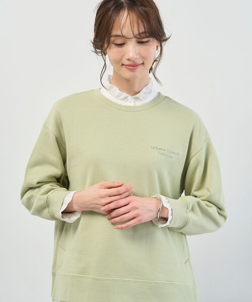 J.PRESS(ジェイプレス)の「【WEB限定】ロゴ裏毛 スウェット(スウェット・レディース・ふじ色系/ベージュ系/ピンク系/ネイビー系/ライトグリーン系/グレー系/サックスブルー系・T13/T15)」の13枚目の写真