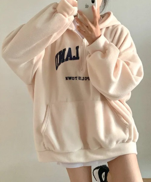 Feliz(フェリス)の「ビックシルエットボアプルオーバー/フーディ/パーカー(その他トップス・レディース・ベージュ/ネイビー/ブラック・FREE)」の20枚目の写真