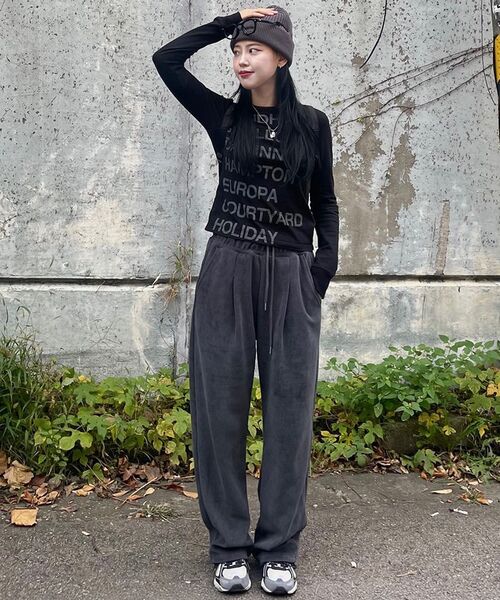 SIGNATURE（シグネチャ）の「ソフトヘビーデニムワンタックバンディングパンツ[チャコール]（スウェットパンツ・レディース・その他・SMALL/MEDIUM/LARGE）」の11枚目の写真