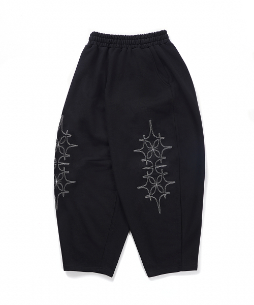 GAKKAI UNIONS(ガッカイユニオンズ)の「ダブルポスタバルーンパンツブラック(スウェットパンツ・レディース・その他・MEDIUM/LARGE/SMALL/X-SMALL)」の4枚目の写真