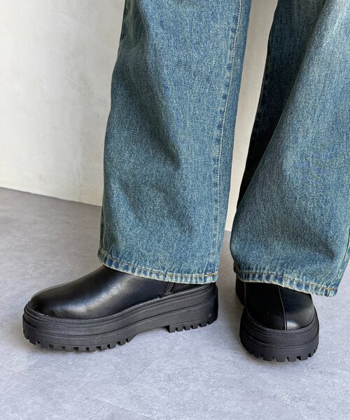 CPCM（シーピーシーエム）の「厚底サイドゴアブーツ（ブーツ・レディース・ブラック/ブラウン・MEDIUM/LARGE）」の3枚目の写真